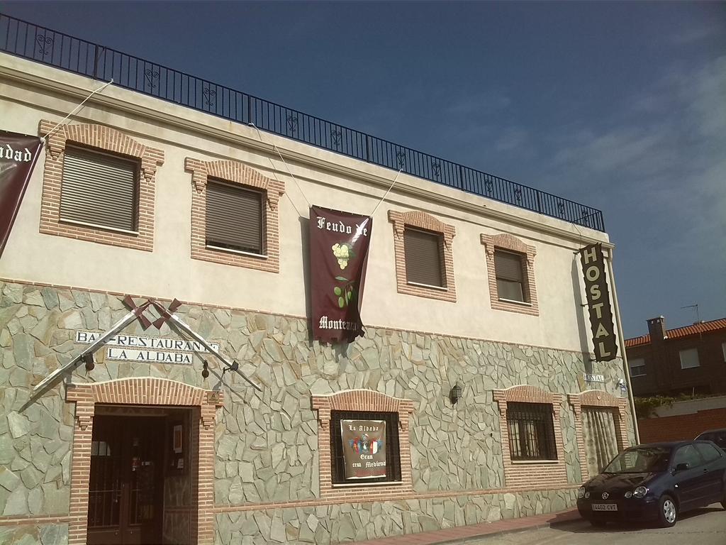 Hostal La Aldaba Hotel Montearagon Екстериор снимка